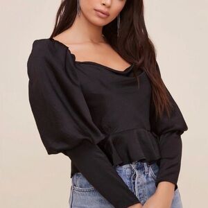 ASTR The Label Black Puff Sleeve Smocked Peplum Top Small NWOT